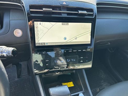 Used 2024 Hyundai Santa Cruz Limited image 31