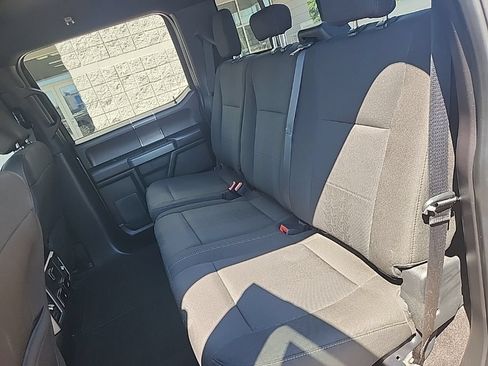 Used 2018 Ford F150 XLT w/ Equipment Group 302A Luxury AWD/4WD image 16