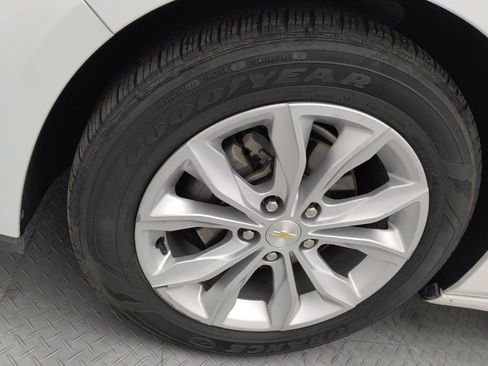 Used 2022 Chevrolet Malibu LT FWD image 31