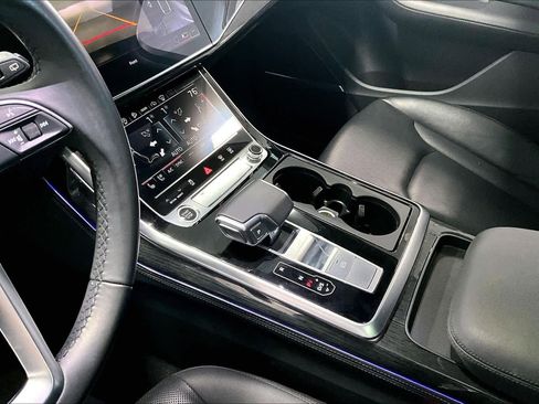 Used 2021 Audi Q7 3.0T Prestige image 15