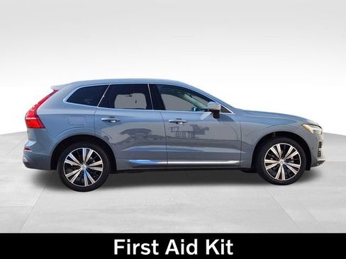 Certified 2023 Volvo XC60 B5 Plus w/ Climate Package AWD/4WD image 10