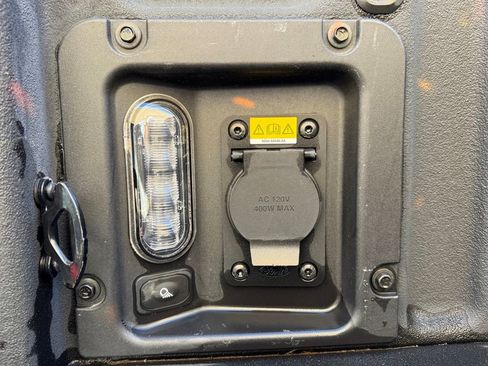 Used 2022 Ford Maverick XLT w/ XLT Luxury Package image 29