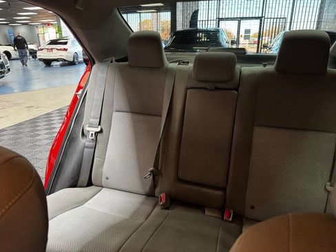 Used 2016 Toyota Corolla LE FWD image 38