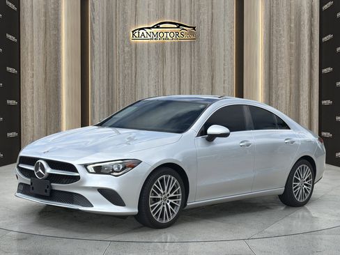 Used 2020 Mercedes-Benz CLA 250 image 3