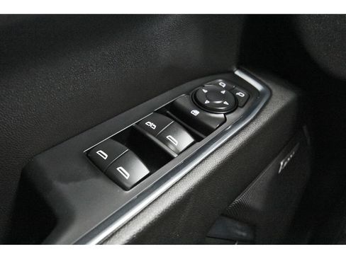 Used 2024 Chevrolet Silverado 1500 LT Trail Boss w/ Convenience Package II AWD/4WD image 18