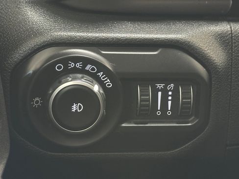 Used 2020 Jeep Wrangler Unlimited Sport S AWD/4WD image 26