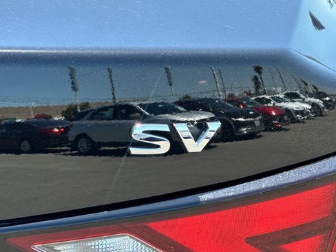 Certified 2023 Nissan Sentra SV FWD image 26