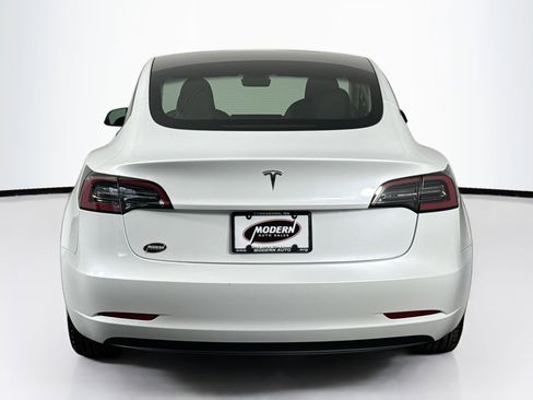 Used 2023 Tesla Model 3 Standard Range image 10