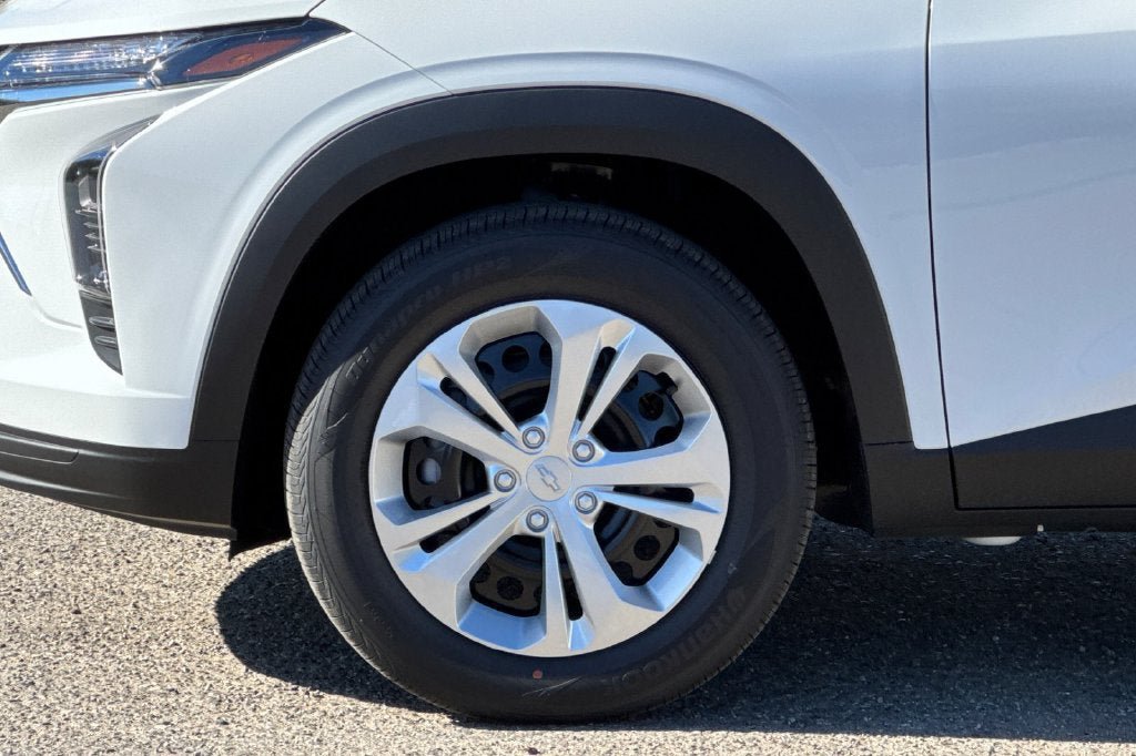 New 2026 Chevrolet Trax LS FWD image 25