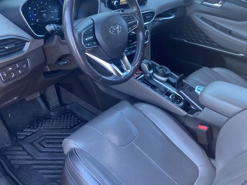 Used 2019 Hyundai Santa Fe AWD image 3