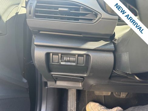 Used 2025 Subaru Crosstrek 2.0i Premium image 19