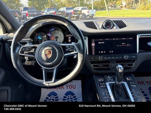 Used 2021 Porsche Macan S image 12