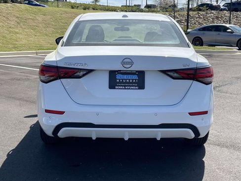 Used 2024 Nissan Sentra SV FWD image 4