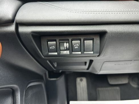 Used 2024 Subaru Outback Touring XT AWD/4WD image 26