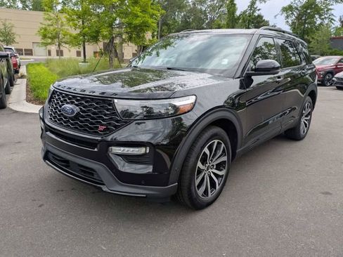 Used 2020 Ford Explorer ST w/ Premium Technology Package AWD/4WD image 8