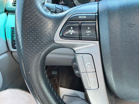 Used 2013 Honda Odyssey Touring image 17