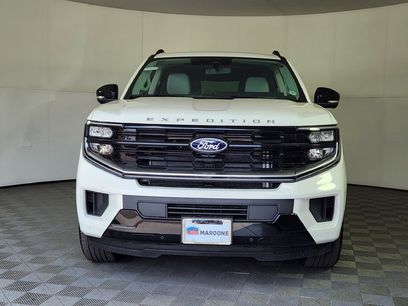 New 2027 Ford Expedition Max Platinum w/ Platinum Ultimate Package