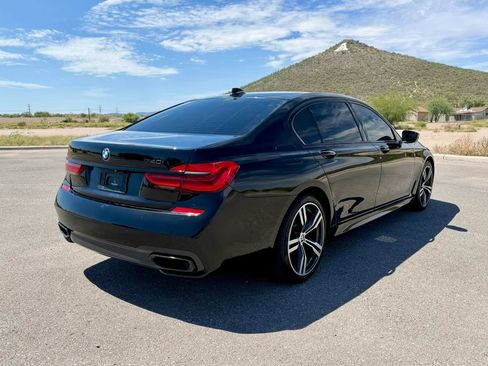 Used 2017 BMW 740i RWD image 6