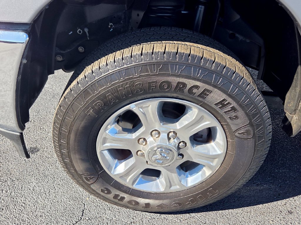 Used 2024 RAM 2500 Big Horn w/ Safety Group AWD/4WD image 18