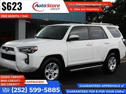 Used 2021 Toyota 4Runner SR5 RWD image 2