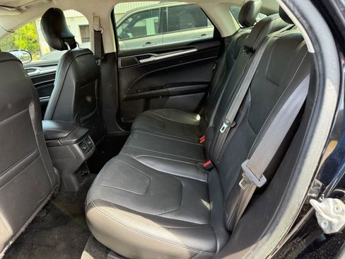Used 2014 Ford Fusion Titanium AWD/4WD image 21