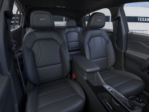 New 2026 Buick Envista Sport Touring image 17