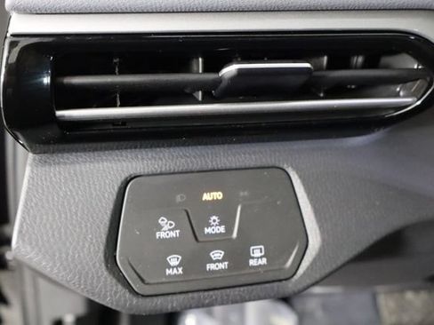 Used 2024 Volkswagen ID.4 Pro S AWD/4WD image 22