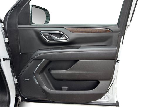 Used 2021 Chevrolet Suburban Premier RWD image 49