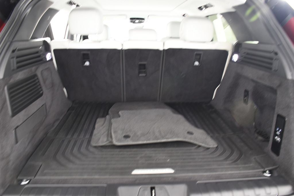 Used 2023 Land Rover Range Rover Sport SE AWD/4WD image 23