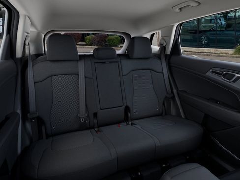 New 2026 Kia Sportage LX image 16