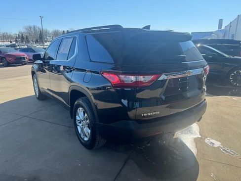 Used 2019 Chevrolet Traverse LT image 10
