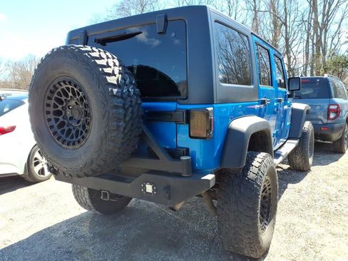 Used 2015 Jeep Wrangler Unlimited Sport w/ Quick Order Package 24S image 9