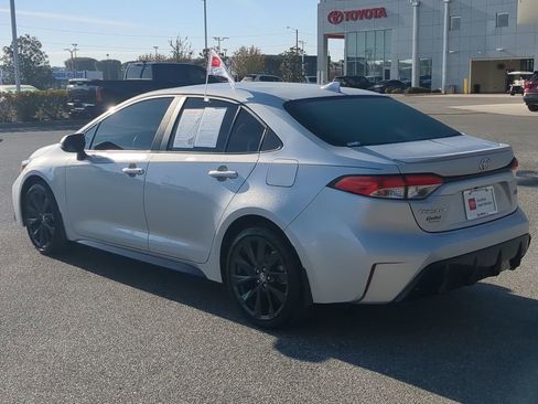 Used 2023 Toyota Corolla SE image 15