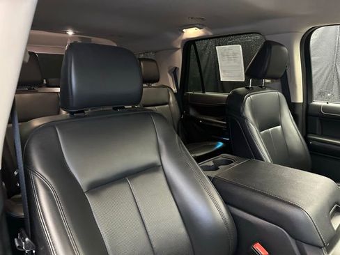 Used 2024 Ford Expedition XLT AWD/4WD image 15