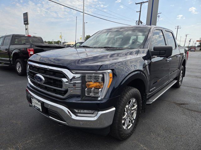 Used 2022 Ford F150 XLT w/ Equipment Group 302A High AWD/4WD image 4