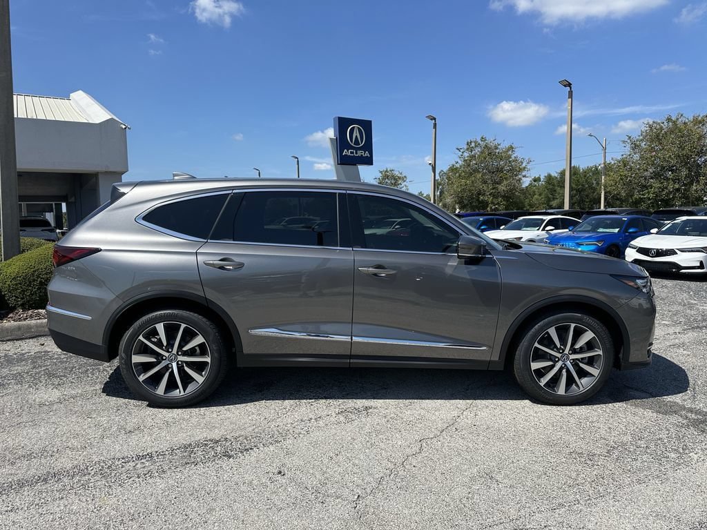 Used 2026 Acura MDX w/ Technology Package FWD image 4
