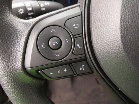 Used 2024 Toyota RAV4 AWD Hybrid image 17