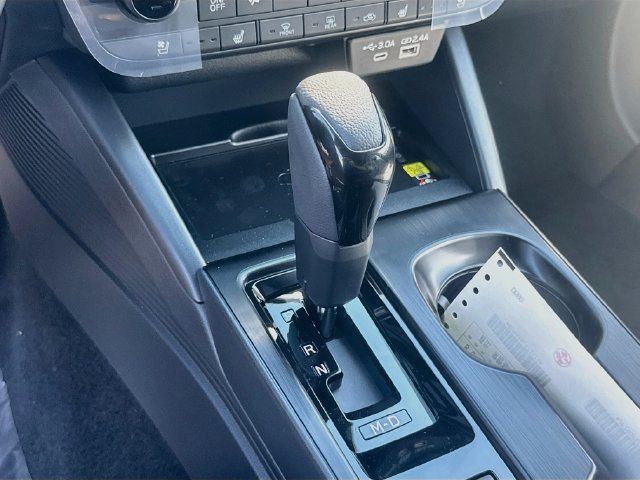 New 2026 Subaru Outback Touring AWD/4WD image 13