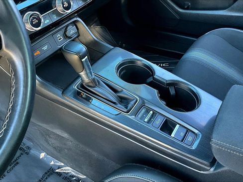 Used 2023 Honda Civic Sport image 14