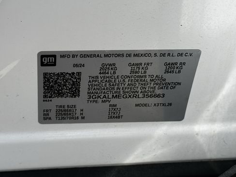 Used 2024 GMC Terrain SLE FWD image 27