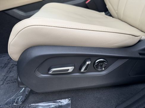 New 2026 Acura MDX SH-AWD image 14