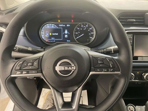 New 2025 Nissan Versa SV w/ Trunk Package image 22