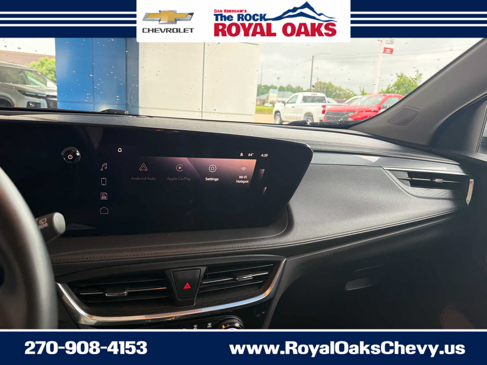 Used 2024 Buick Encore GX Sport Touring FWD image 20