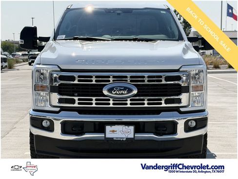 Used 2024 Ford F250 XLT w/ FX4 Off-Road Package AWD/4WD image 7