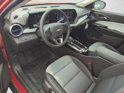 New 2026 Chevrolet Trax LT w/ Driver Confidence Package image 3