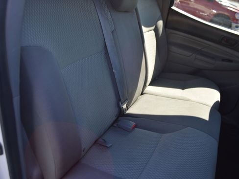 Used 2013 Toyota Tacoma 4x4 Double Cab w/ Convenience Pkg image 23