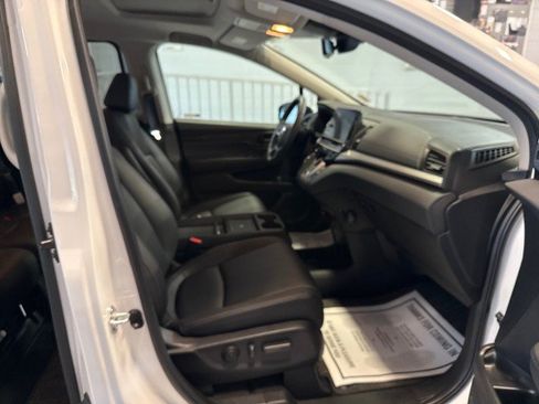 Used 2026 Honda Odyssey EX-L image 32