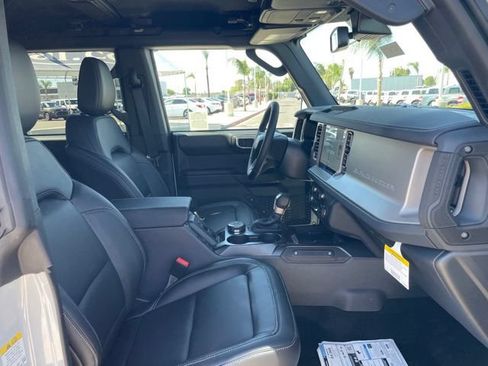 New 2026 Ford Bronco Outer Banks AWD/4WD image 28