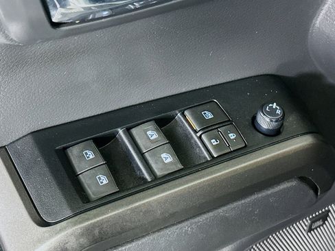 Used 2022 Toyota Tacoma TRD Sport w/ TRD Premium Sport Package AWD/4WD image 14