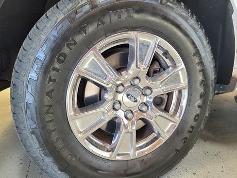 Used 2015 Ford F150 XLT w/ Equipment Group 301A Mid image 31